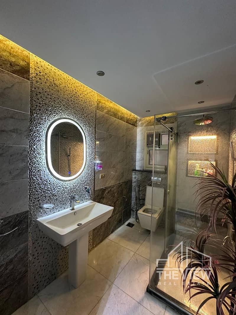 7 WhatsApp Image 2025-12-13 at 22.07. 47_d71f8285. jpg