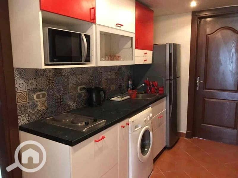 3 fc6c8178-a0e5-44e6-b6ad-759fa4189209. jpg