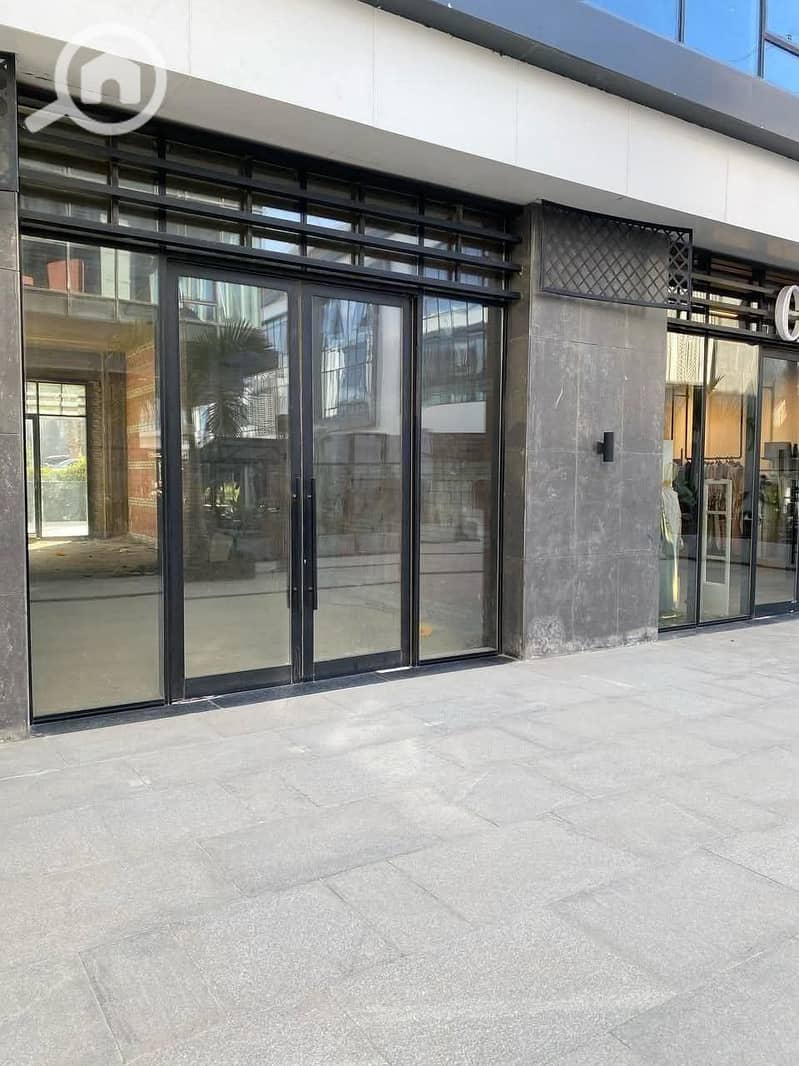 6 photo_2025-09-25_19-27-43. jpg