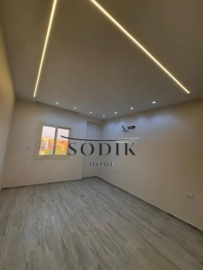 شقة 3 غرف نوم للبيع في العبور، القاهرة - 1751e627-2a2b-4ea7-882c-72aced69fd46. jpg