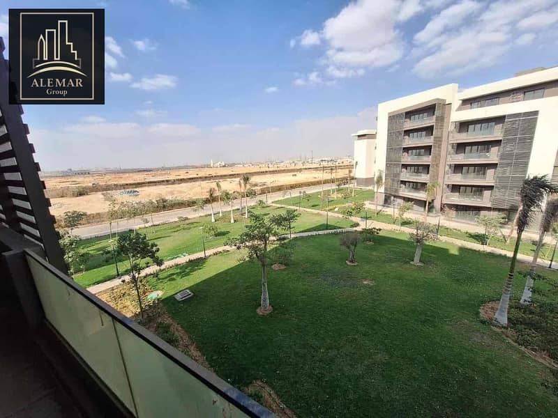 5 30a62df1-e067-42c5-8ba0-d1d014043ab3. jpg