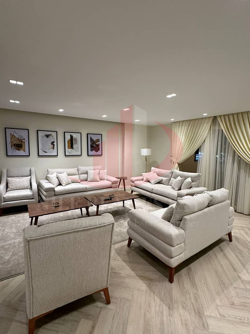 3 WhatsApp Image 2025-12-11 at 18.43. 40 (2). jpeg