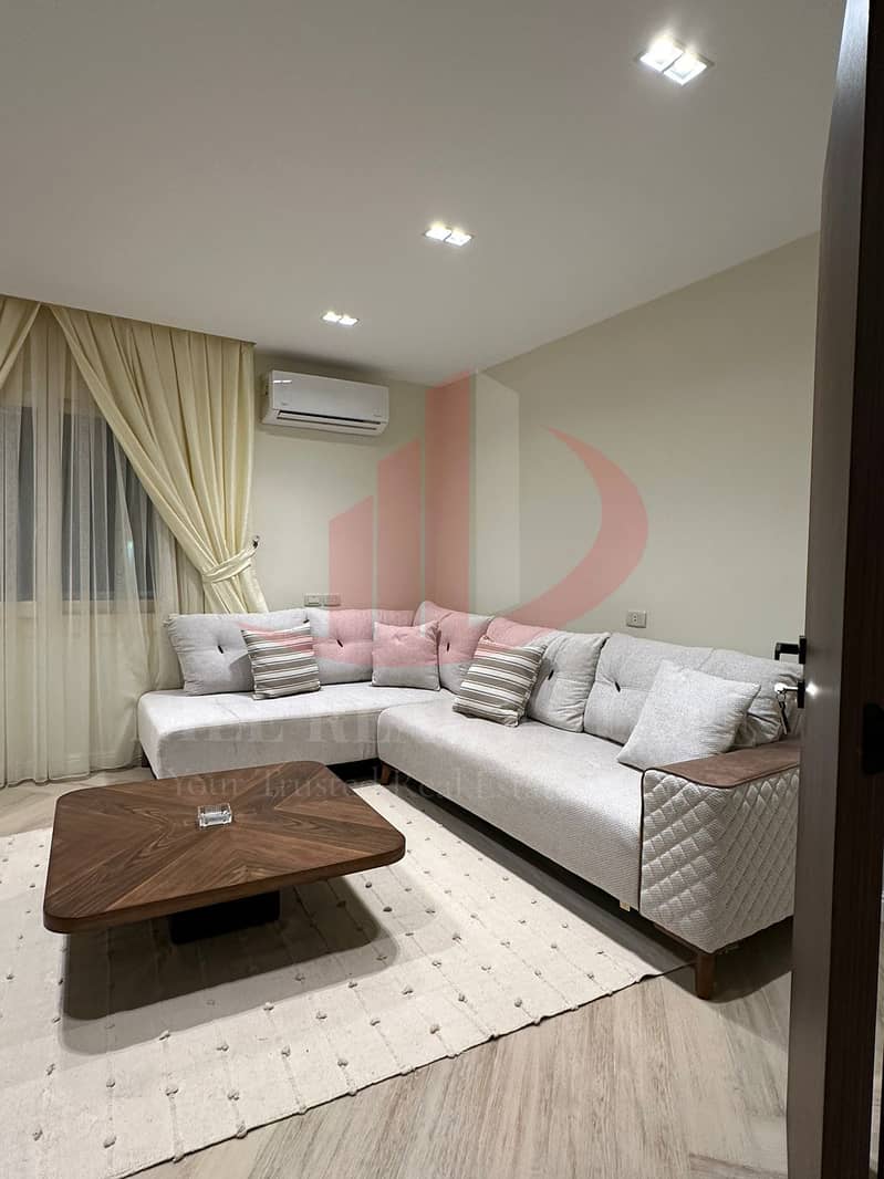 5 WhatsApp Image 2025-12-11 at 18.43. 40. jpeg