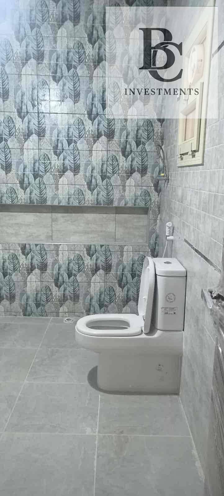 8 e398796a-a84e-48c9-8f5e-eb82e87d1ded. jpg