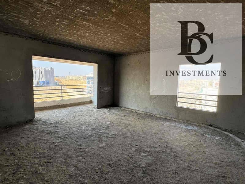 7 0e41cf5a-a83c-46e6-a9a6-2f972bf0da4a. jpg