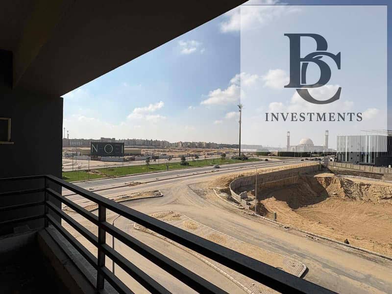 10 c8435fdd-ab54-40a4-8245-21f76a1857b7. jpg