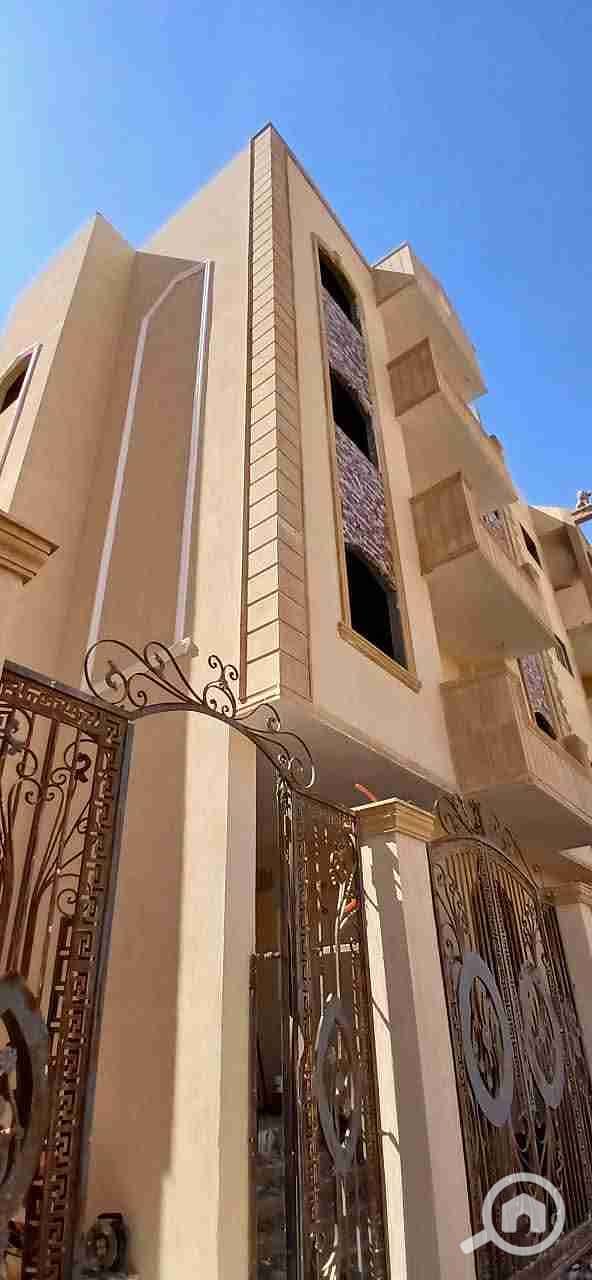 2 FB_IMG_1755957785020. jpg