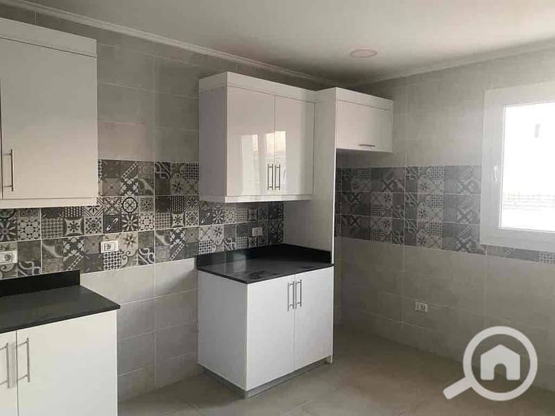 9 245c3f20-7ca6-45fb-9fbc-e745ea5f082d. jpg