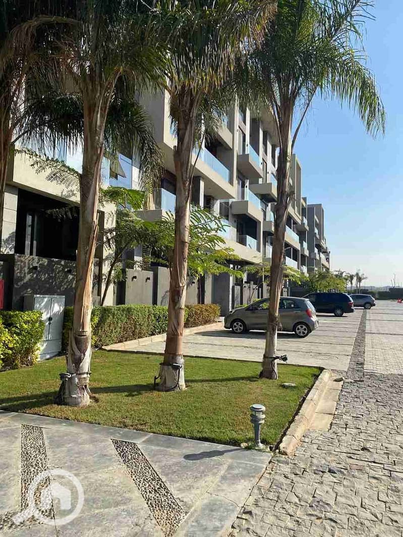 3 IMG_20251008_221023_607. jpg