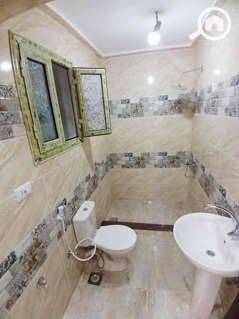 14 4d5fdd86-0b29-4373-ba7e-18a5111ffee0. jpg