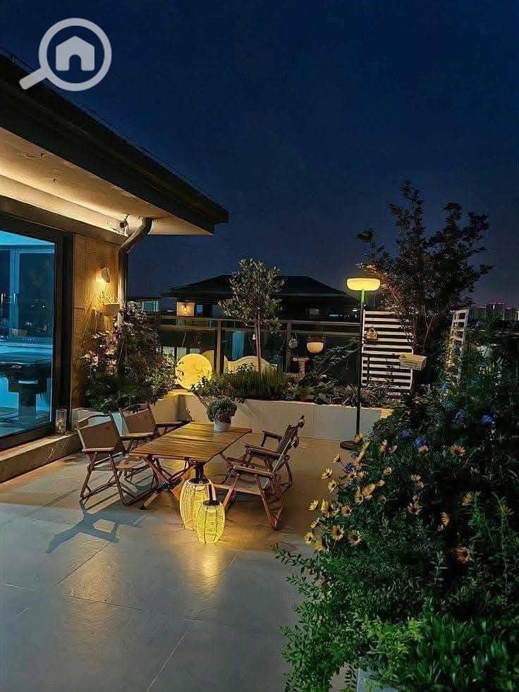 7 FB_IMG_1765563168980. jpg