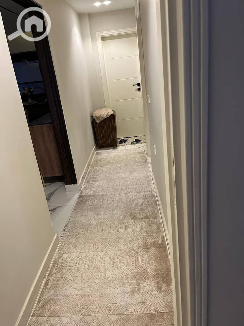 3 WhatsApp Image 2025-12-14 at 09.53. 14 (1). jpeg