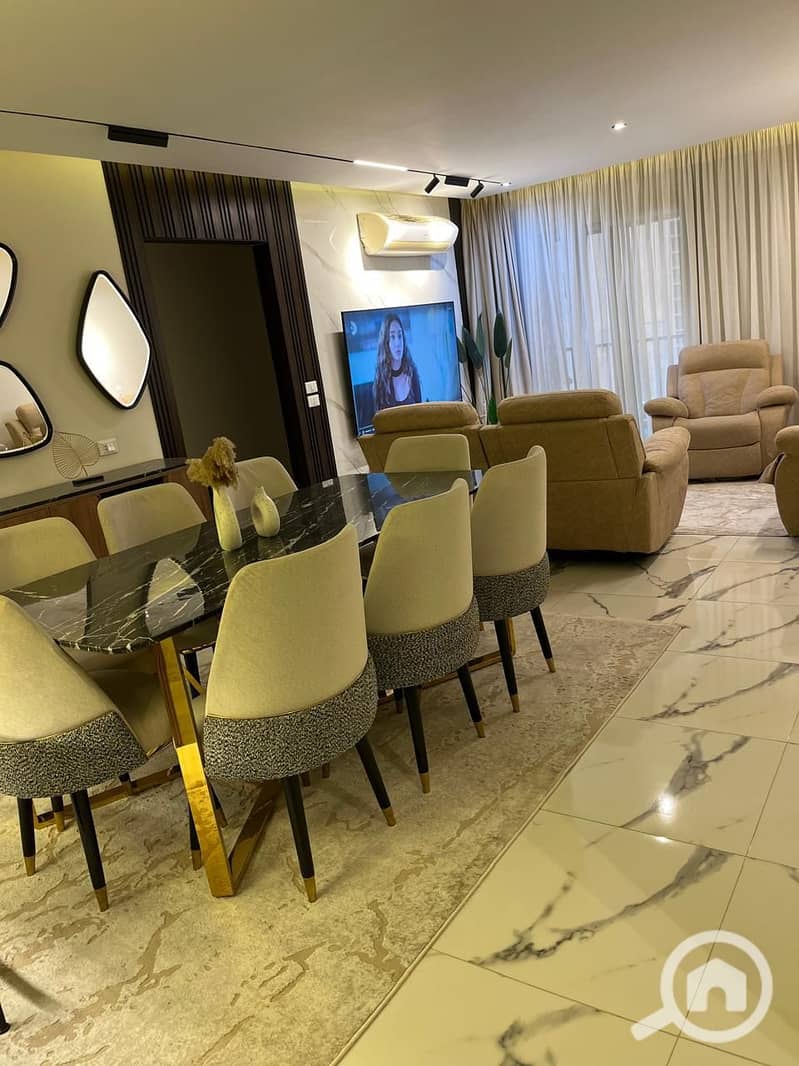 5 WhatsApp Image 2025-12-14 at 09.53. 14. jpeg