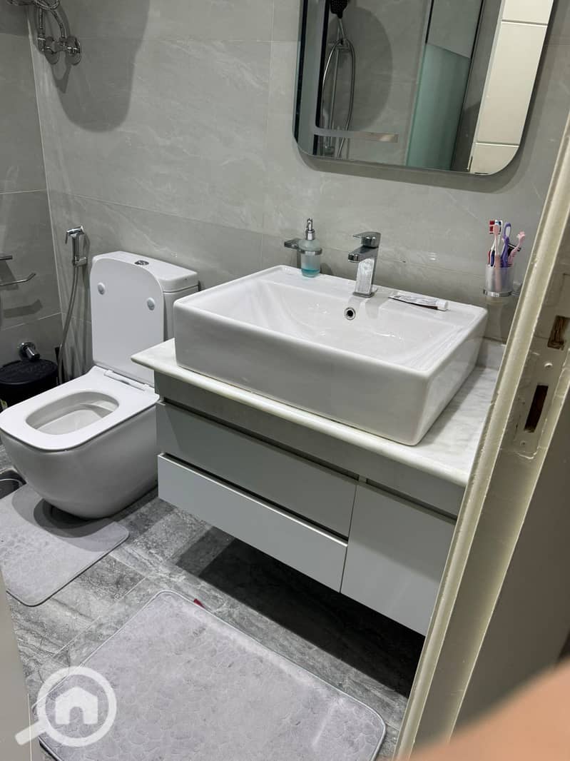 14 WhatsApp Image 2025-12-14 at 09.53. 17 (2). jpeg