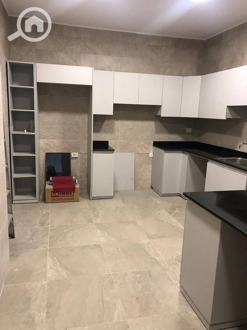 9 b865678f-2309-485d-9fe5-434561e94717. jpeg