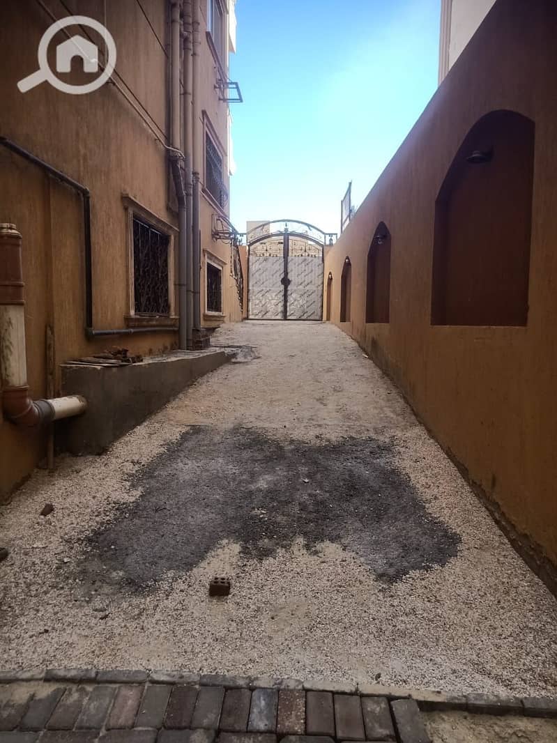 6 WhatsApp Image 2025-12-14 at 10.37. 19. jpeg