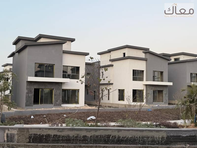 5 69675eb9-9665-4e5c-a438-f7cbb3aaa578. jpeg