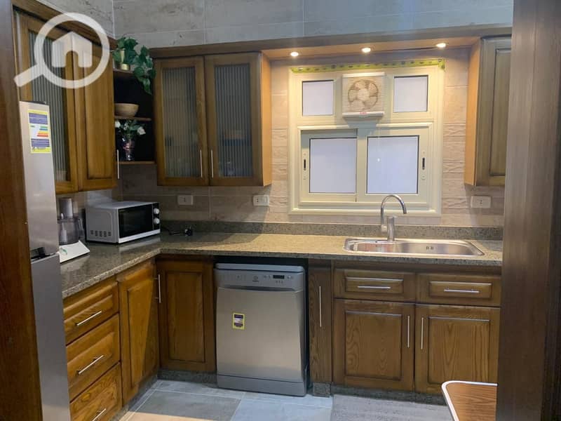 3 1db1a749-5ee8-4bd2-ae08-d7635415613a. jpeg