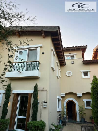 4 Bedroom Townhouse for Sale in New Cairo, Cairo - WhatsApp Image 2025-11-29 at 17.31. 27. jpeg 4 Bedroom Townhouse for Sale in New Cairo, Cairo - WhatsApp Image 2025-11-29 at 17.31. 27. jpeg