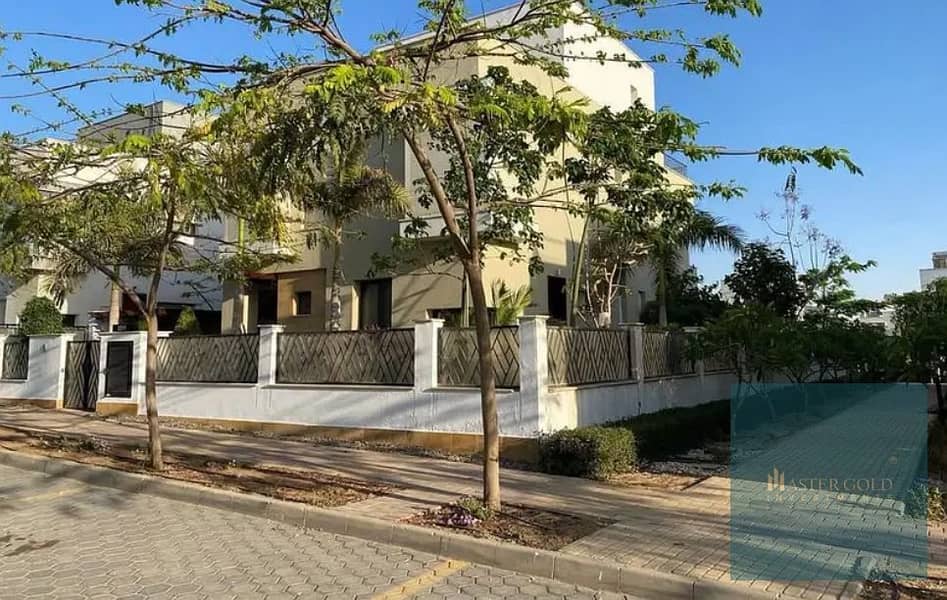 40 nbvcxfghjklutd. JPG