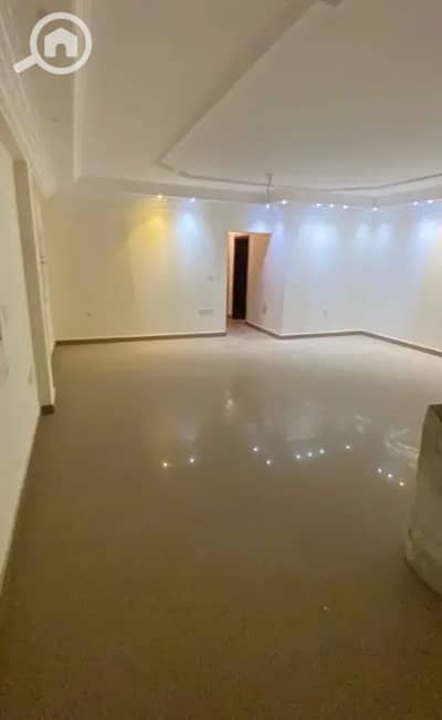 شقة 2 غرفة نوم للايجار في القاهرة الجديدة، القاهرة - IMG-20251214-WA0064. jpg