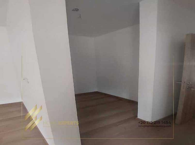 4 WhatsApp Image 2025-12-10 at 1.28. 11 PM. jpeg