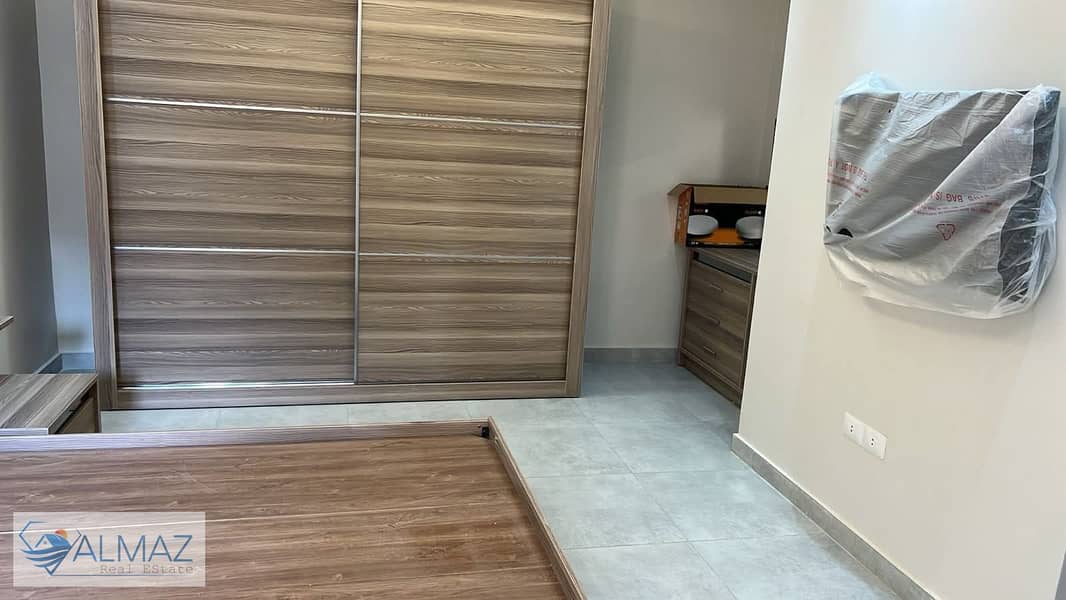 4 WhatsApp Image 2025-12-14 at 11.11. 55 AM. jpeg