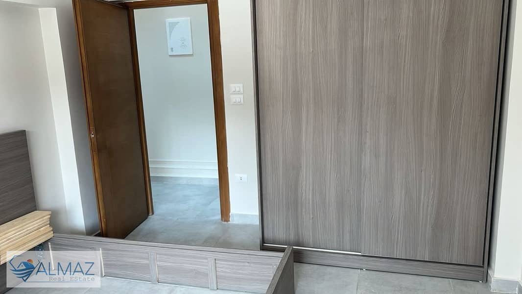 6 WhatsApp Image 2025-12-14 at 11.11. 52 AM (1). jpeg