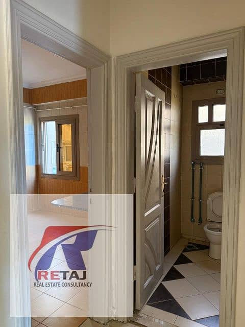 8 cb0a7005-4cb1-434f-88fe-8c8161417989. jpg