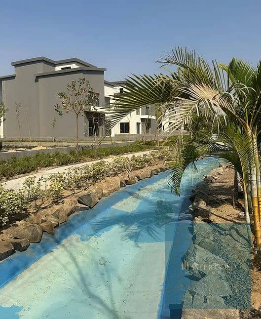 43 pl,,mnbbgyuij. JPG