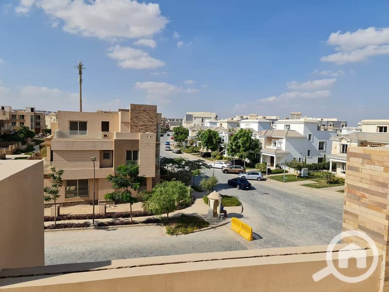 6 WhatsApp Image 2025-10-14 at 12.48. 39 PM. jpeg