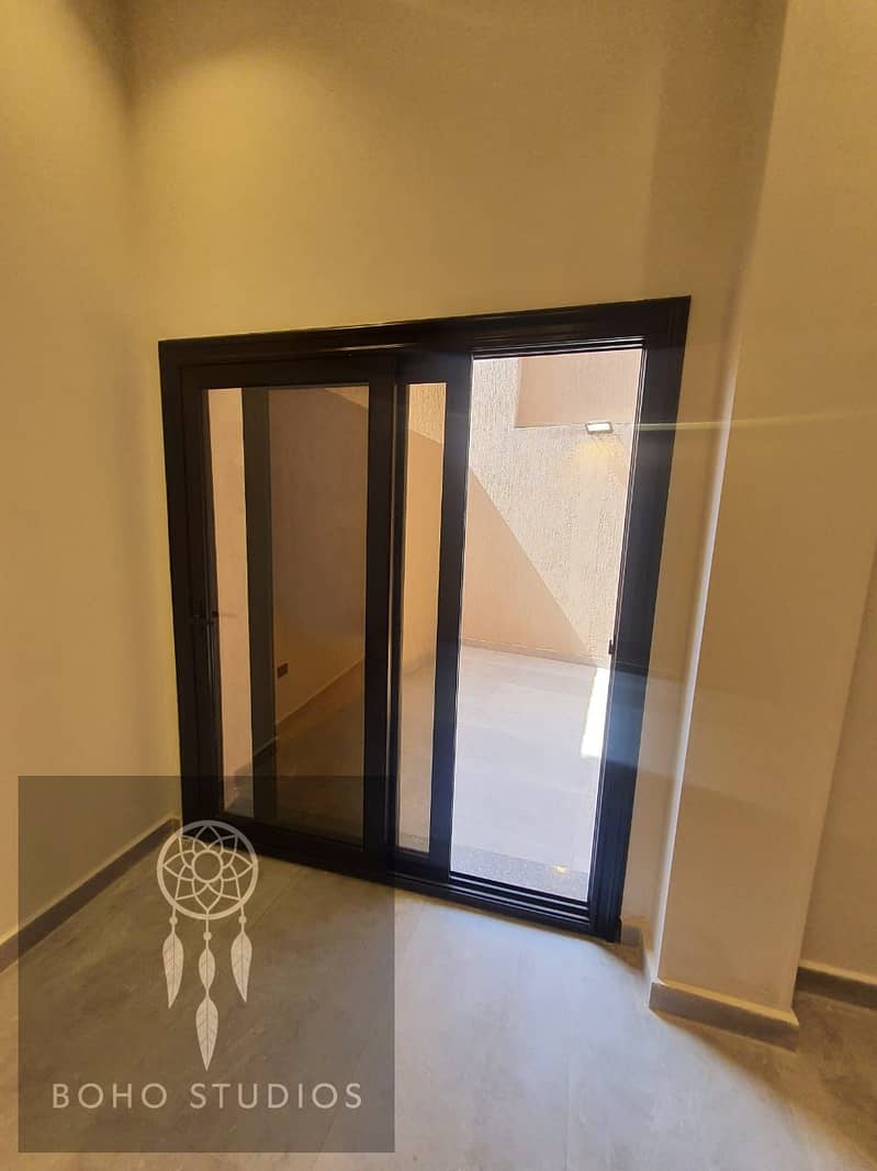 2 2a64d3ab-916c-48a1-b3bb-5aa9648c94cb. jpeg