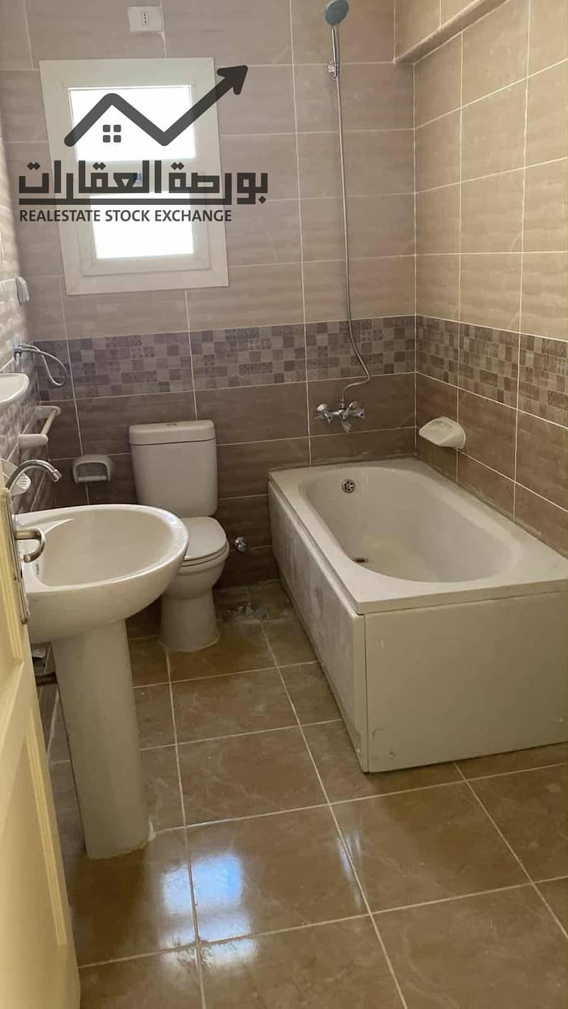 7 1580b97e-73e2-4ab5-a21f-ee727879b3e7. jpg