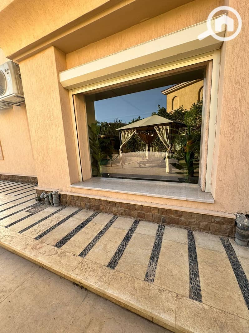 28 72a27607-0652-4767-8842-2a17aacb0e41. jpeg