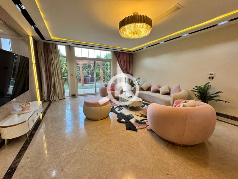 38 253cb004-0ad3-4ca2-a866-0f85a78ecc4d. jpeg