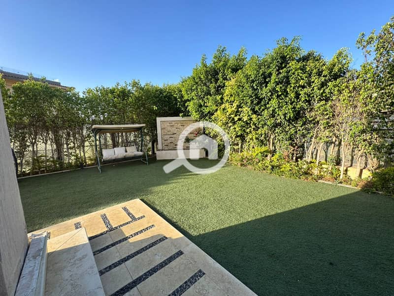 44 1961c944-9abc-4049-b8f5-0c07e226d565. jpeg