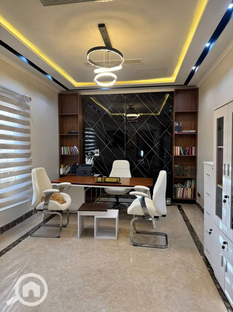 51 74684c63-e708-443f-ae6e-f74fac092644. jpeg