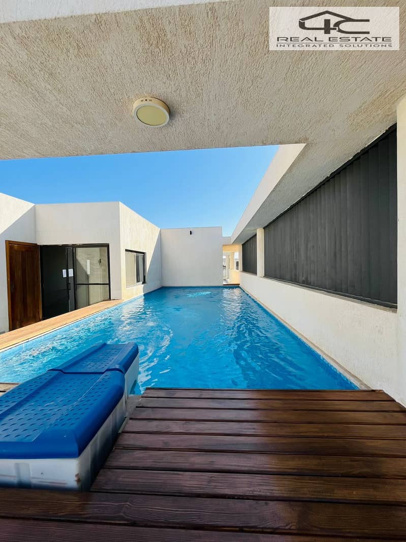 12 WhatsApp Image 2025-12-14 at 11.48. 42 (3). jpeg