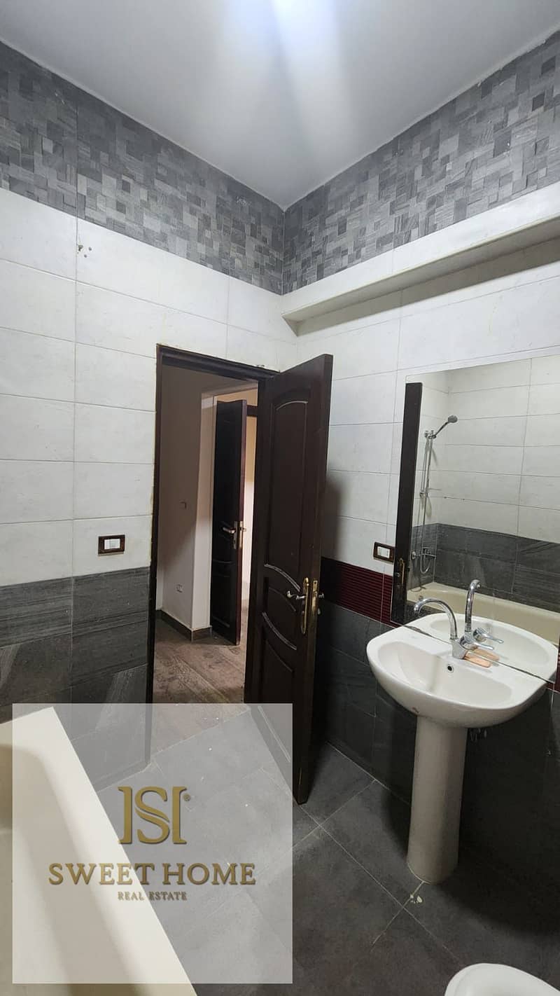 8 WhatsApp Image 2025-12-13 at 03.43. 01 (4). jpeg