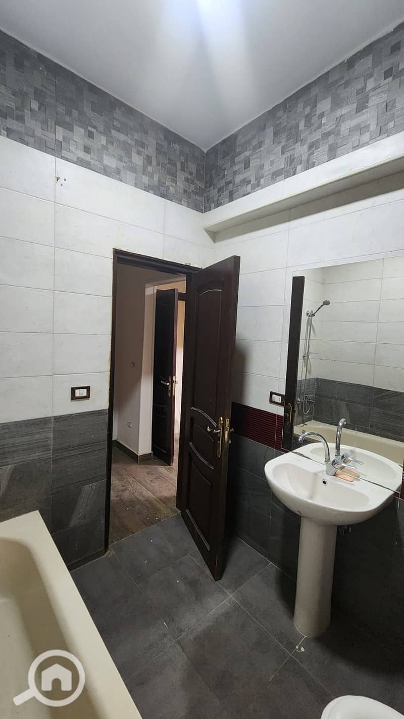 7 WhatsApp Image 2025-12-13 at 10.05. 05 PM. jpeg