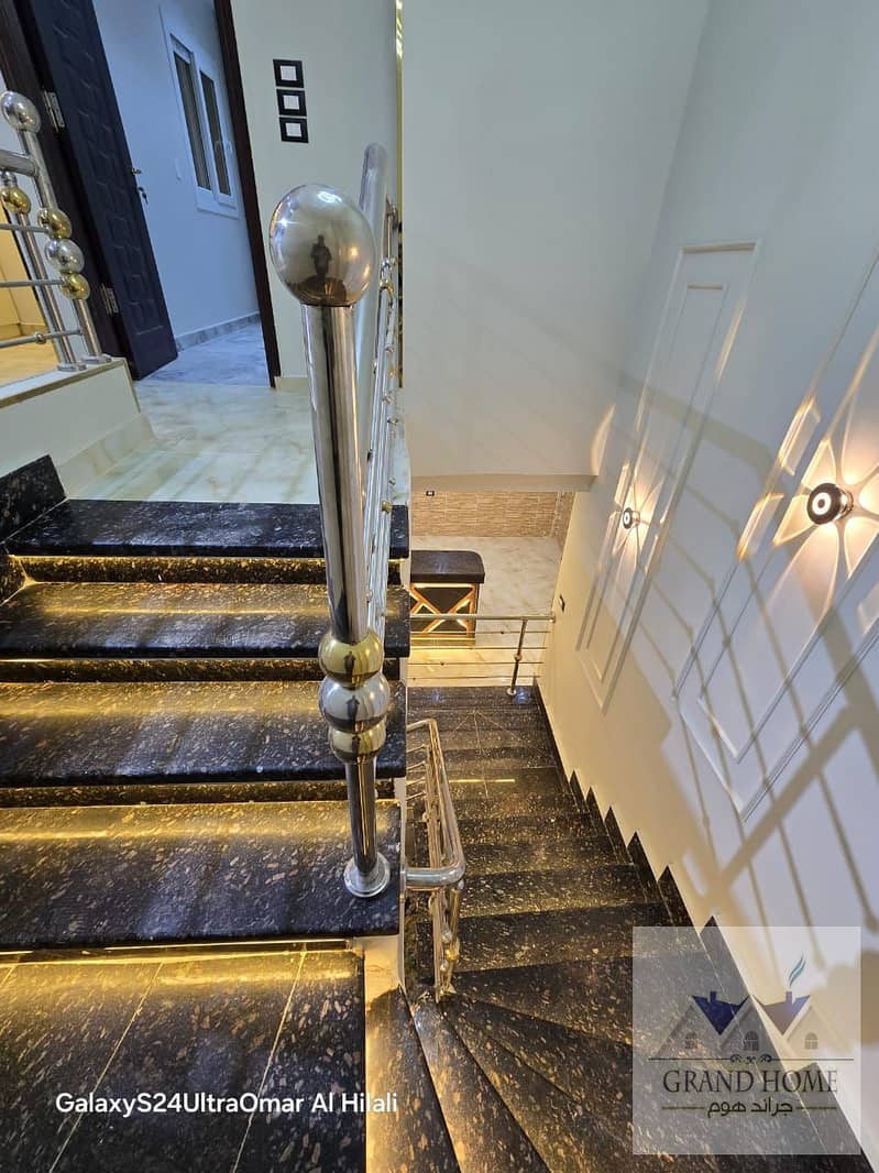 15 cc219b3c-9f1b-46aa-9451-f53168f58736. jpg