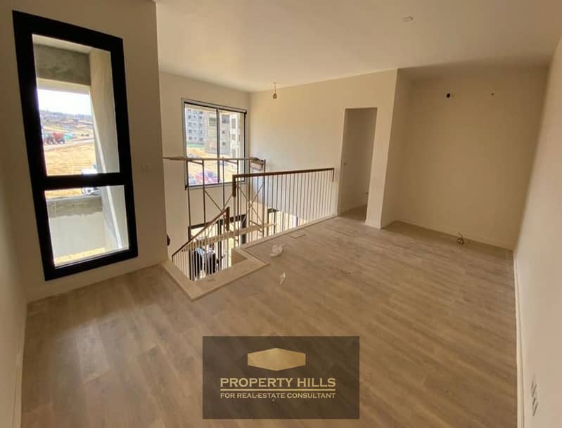 11 4a0b0f6e-8be5-44e8-84e5-ac387f2b0418. jpg