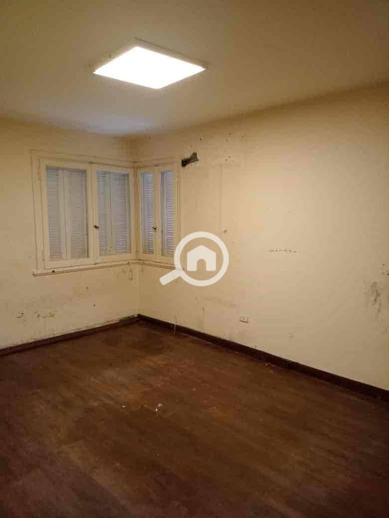 2 d4072f57-e220-4849-ad93-5faad265b330. jpg