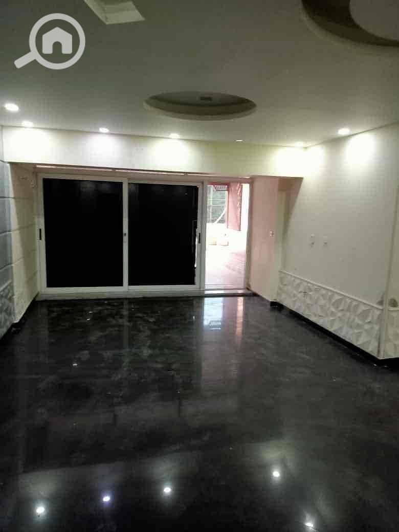 8 ad7e467f-eb2f-4d8d-8b4f-d30b978450e6. jpg