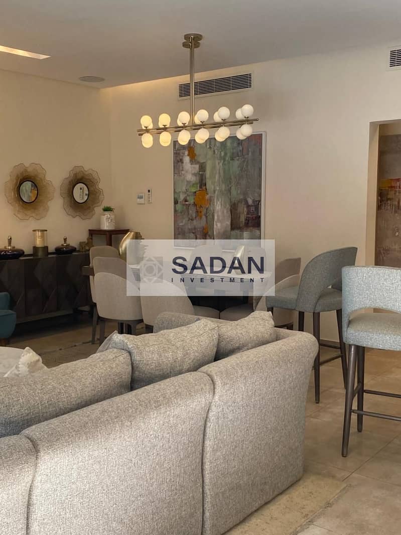 2 61ca6c15-a894-47e5-9e5c-2216e1289f01. jpeg