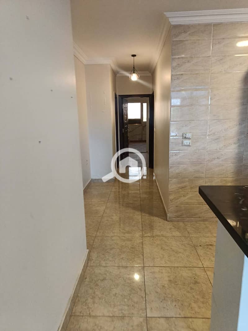 7 b21a95c6-8e41-4926-b26e-a8cdeaab0cd2. jpg