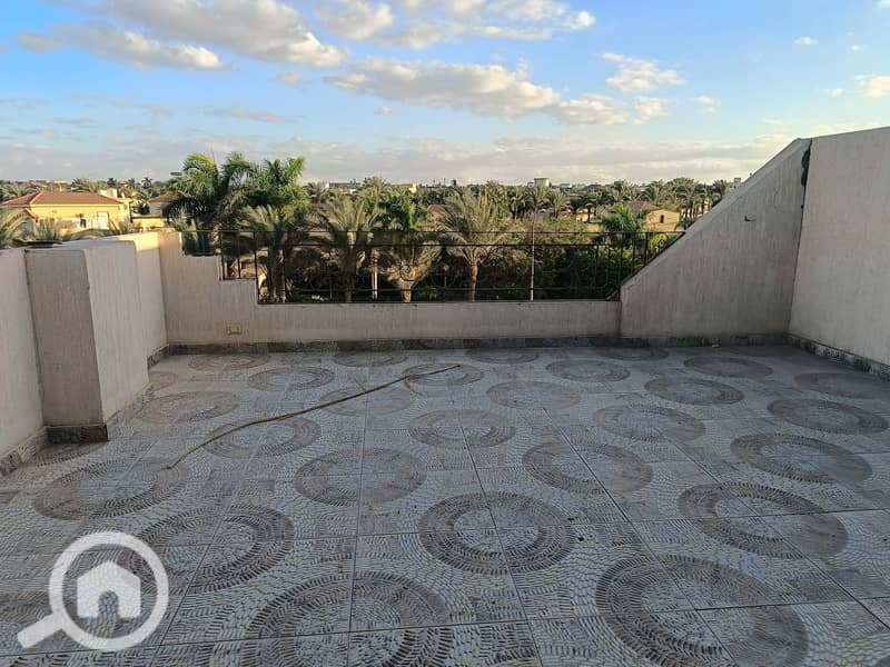 8 c452ea32-8fc8-4e85-8c88-206fbd187f39. jpg