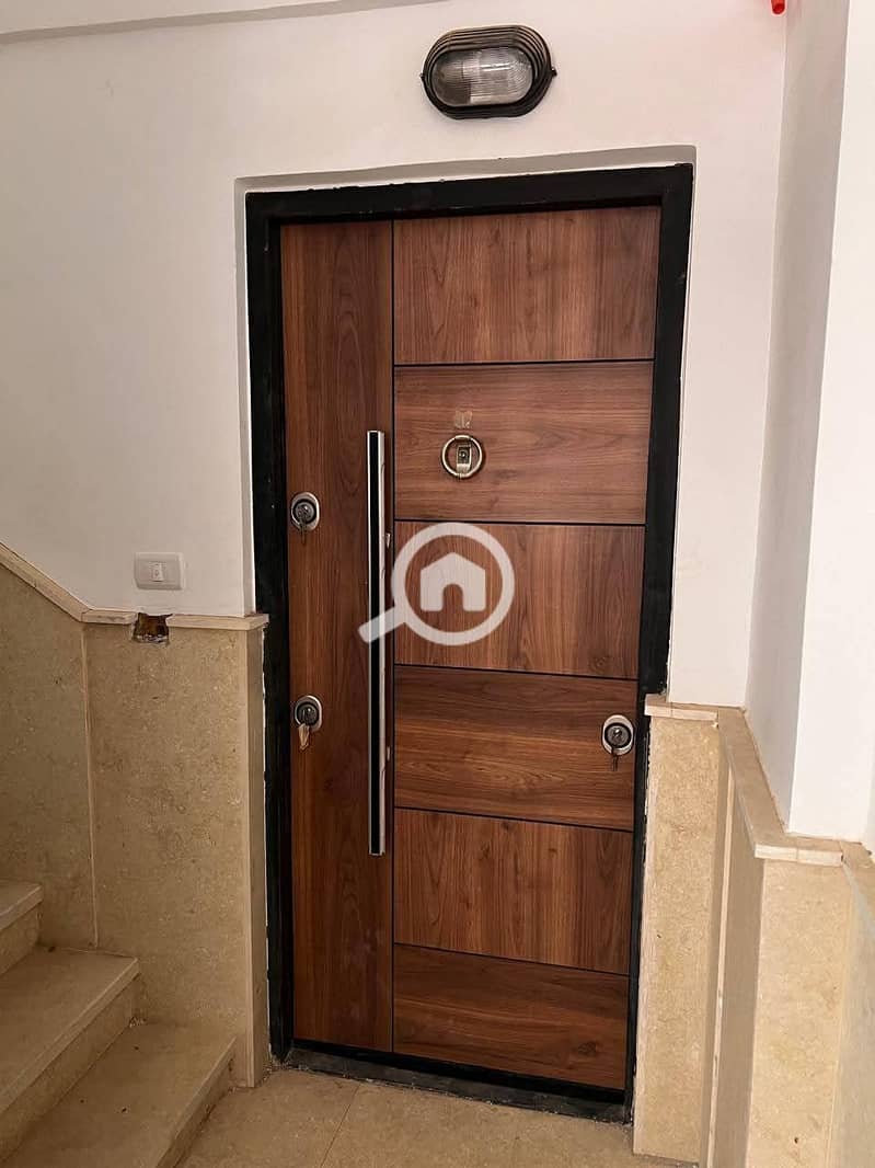 5 WhatsApp Image 2025-12-14 at 12.19. 46_73376d86. jpg