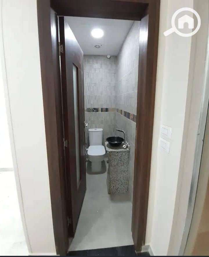 4 WhatsApp Image 2025-12-14 at 12.12. 44. jpeg