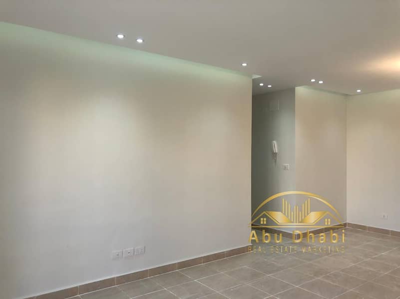 3 2d98702f-9e88-4383-b095-f5346ce7f785. jpg